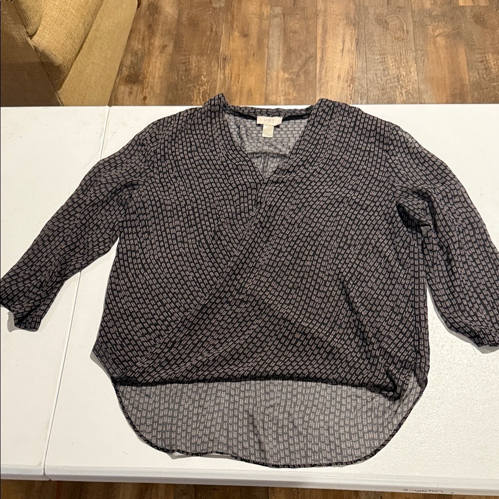 LOFT Gray and White Chevron Top